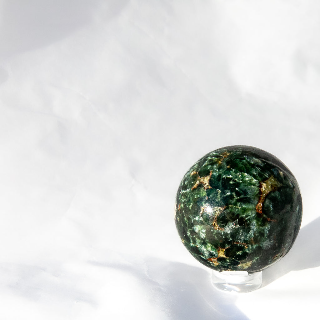 Seraphinite Sphere Small, Crystal